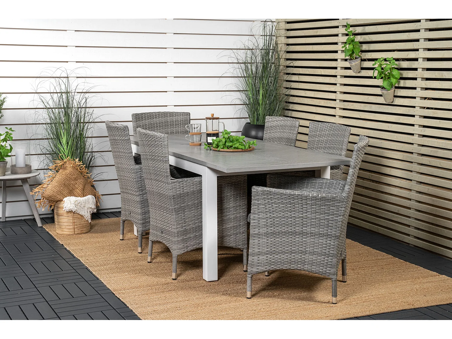 Malin Chaise de jardin avec accoudoirs, support d'assise inclus, empilable, gris.