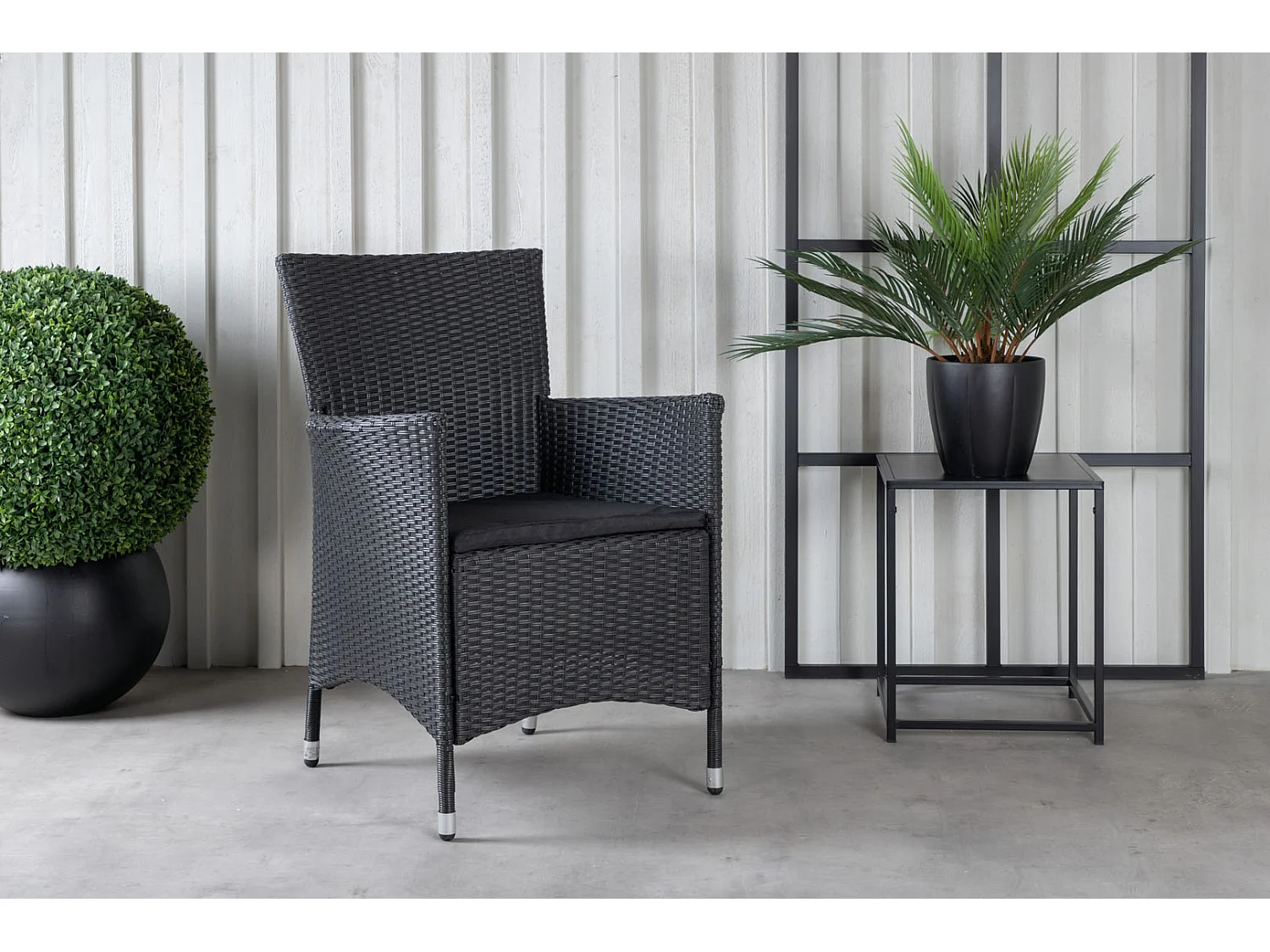 Knick Chaise de jardin avec accoudoirs, noir.