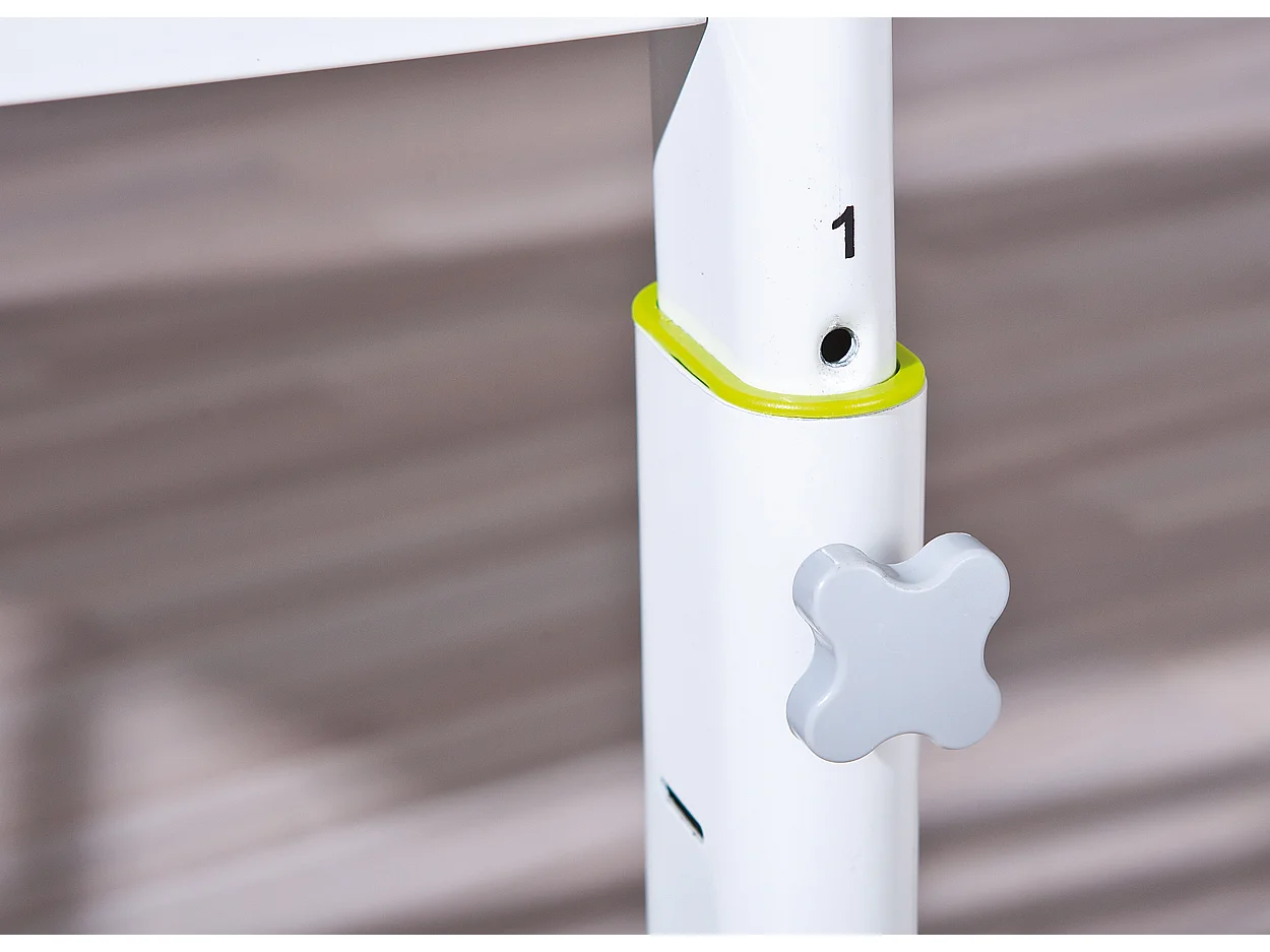 Color Bureau, blanc.