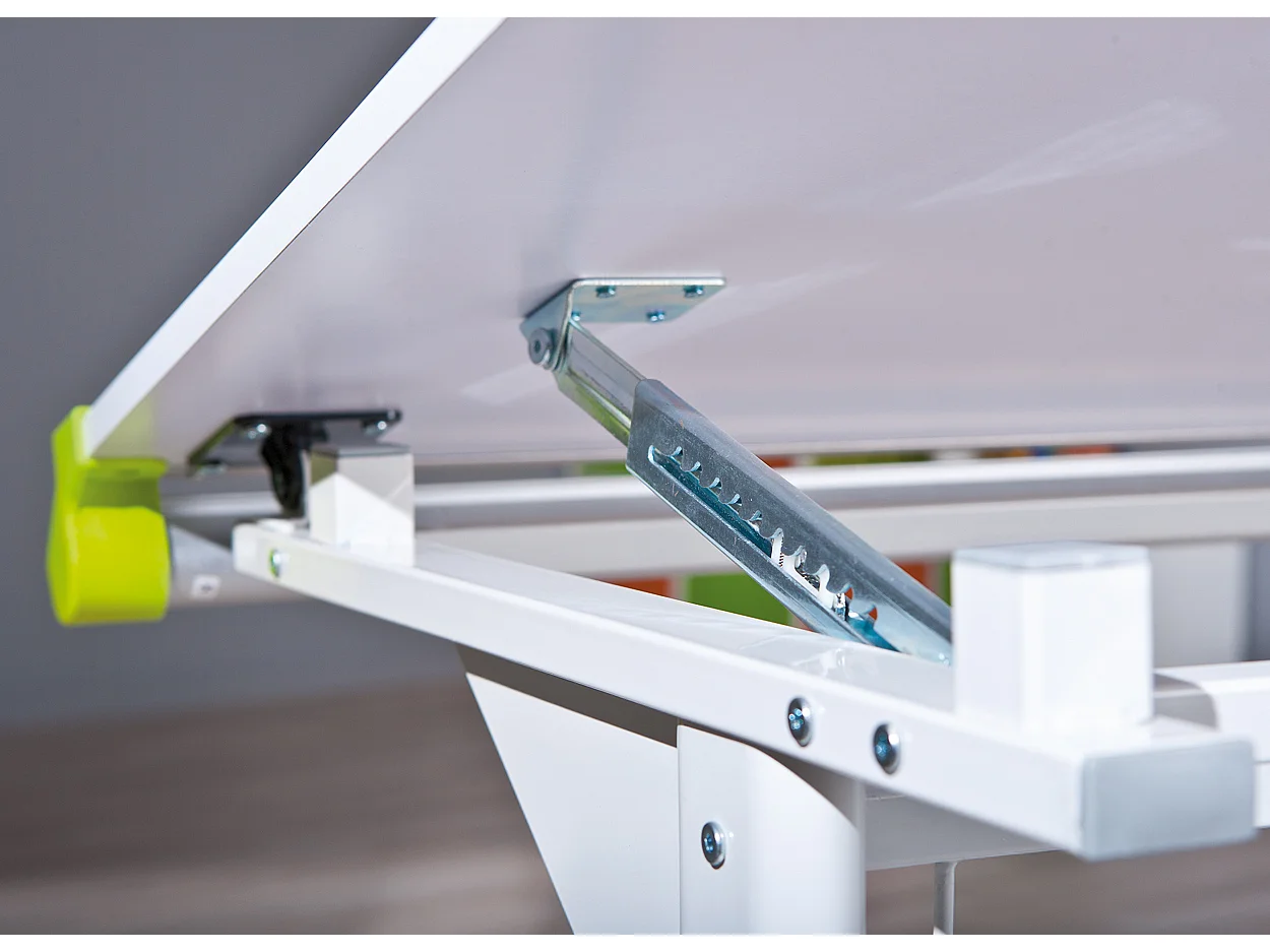 Color Bureau, blanc.