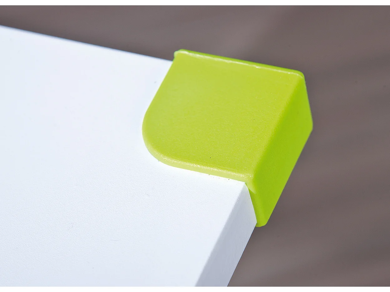 Color Bureau, blanc.