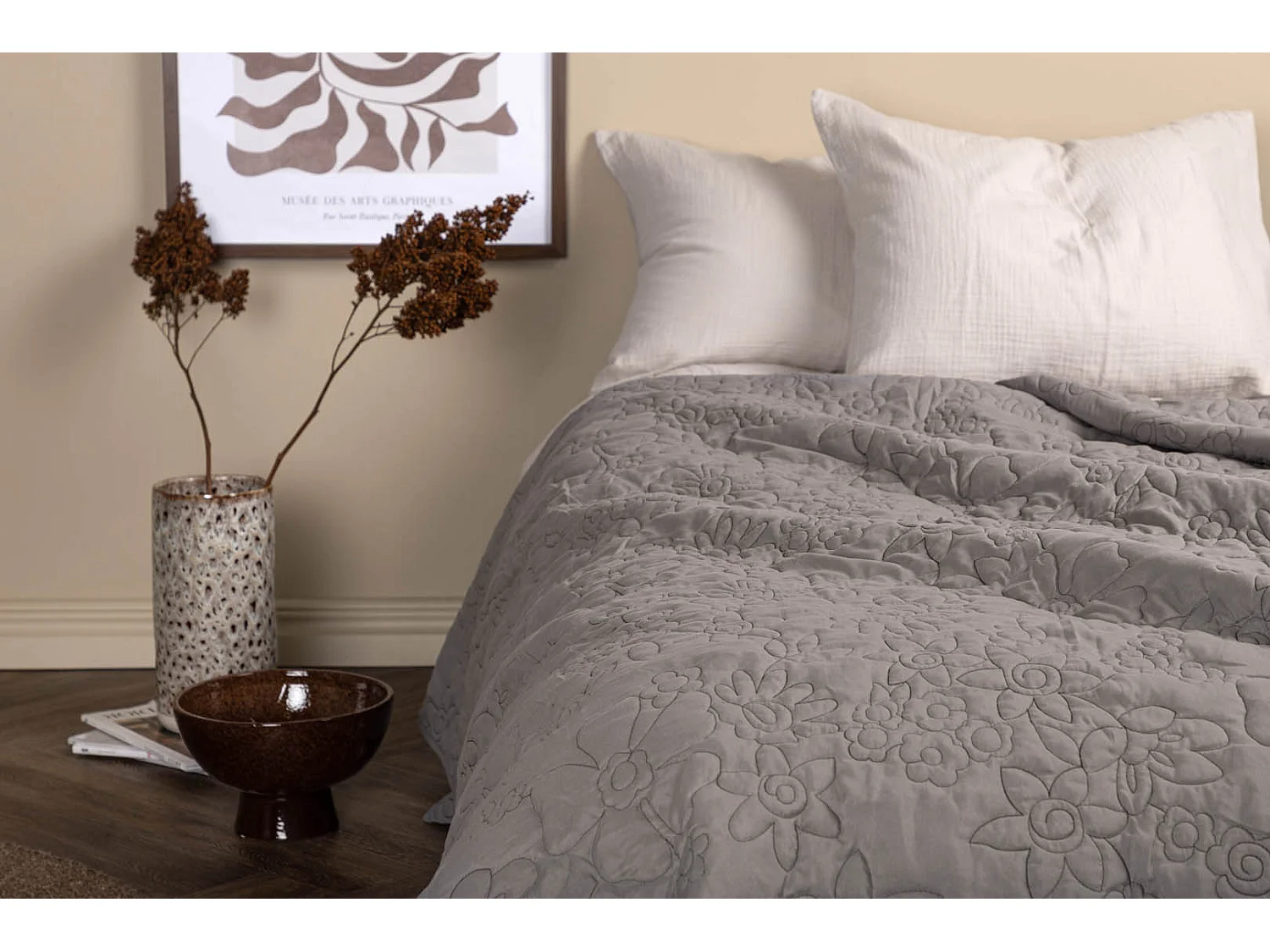 Niki sprei 150x250cm grijs.