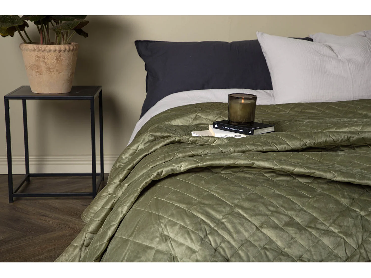 Jilly Tagesdecke 260x260cm grün.