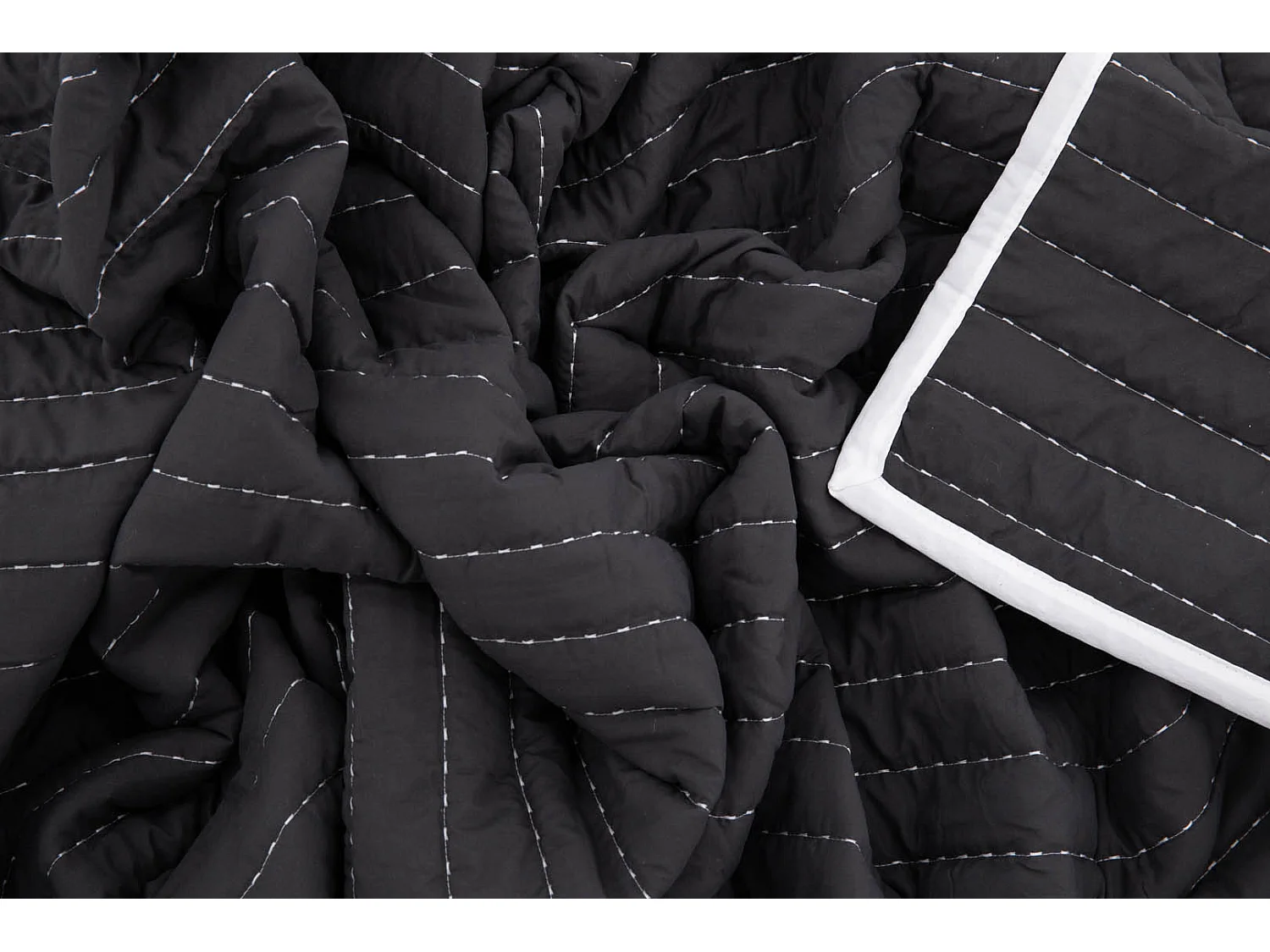 Juni Tagesdecke 180x260cm anthrazit, weiß.