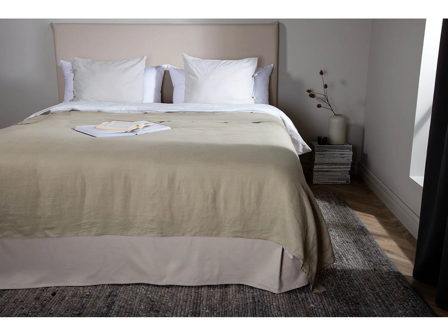 Milo sprei 180x260cm beige.