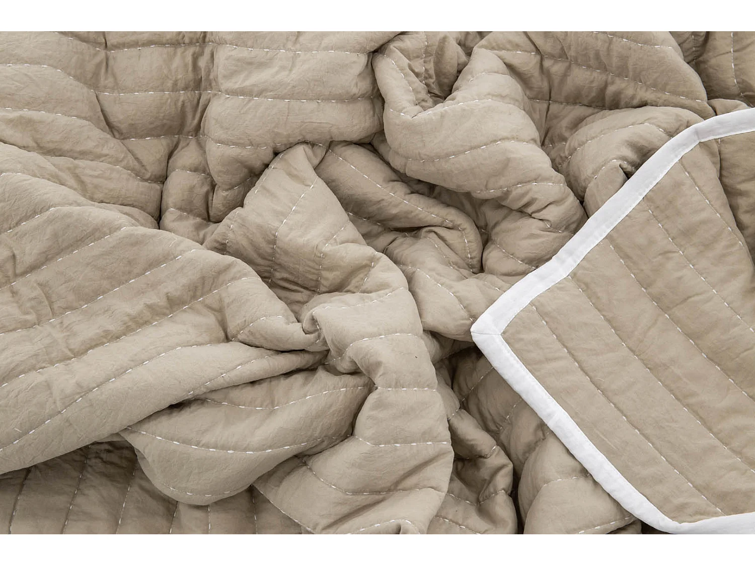 Juni sprei 150x250cm beige, wit.