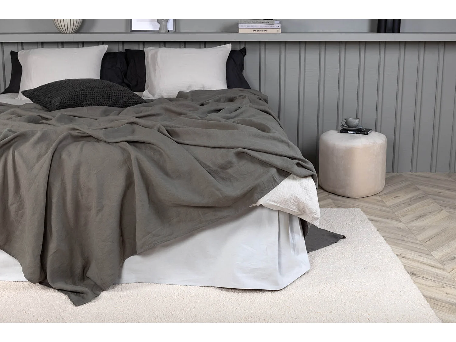 Milo sprei 260x260cm grijs.