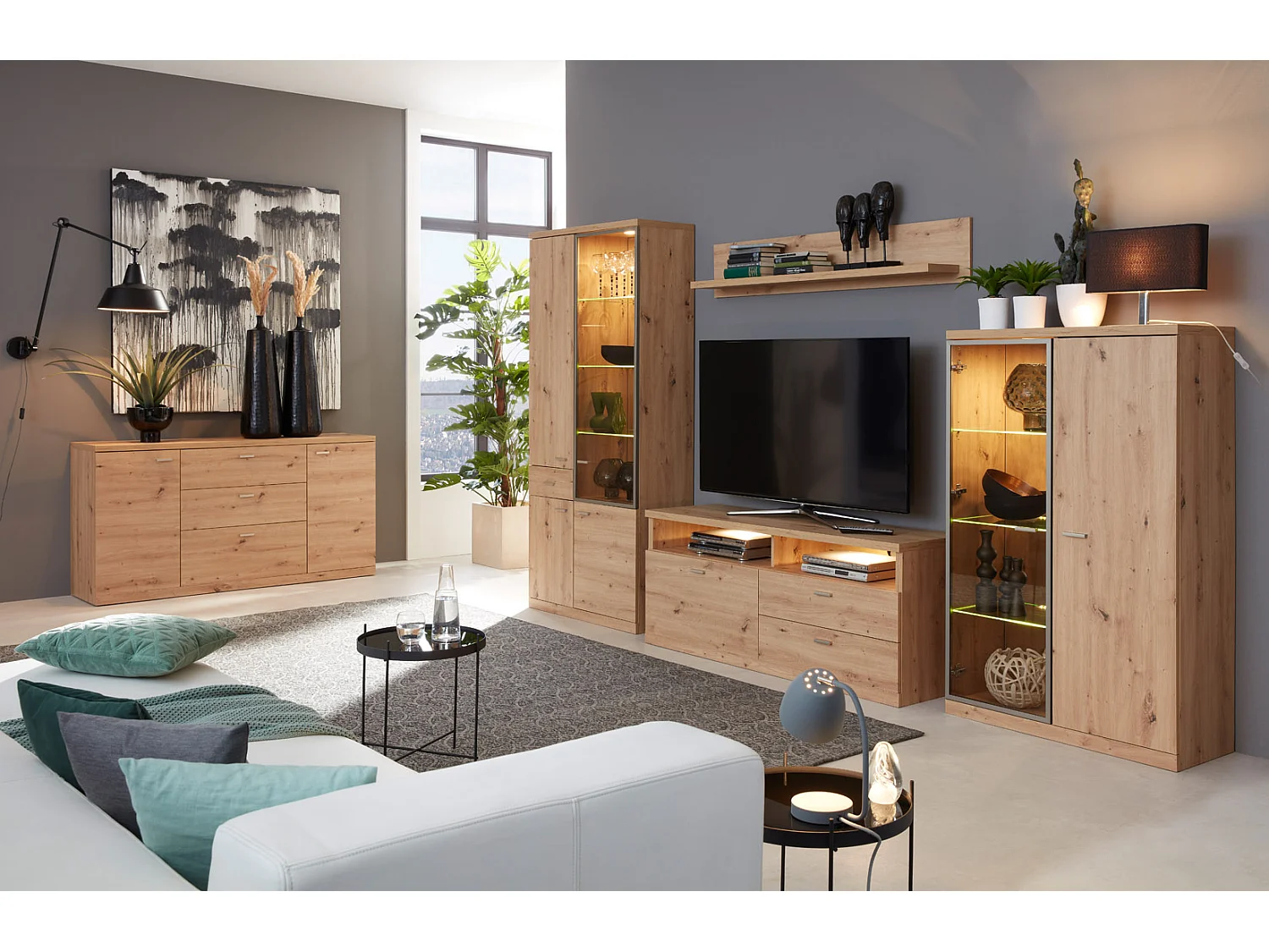 Echo TVLowboard 2 tiroirs, 2 espaces ouverts, 1 rabat, incl. finition chêne clair.