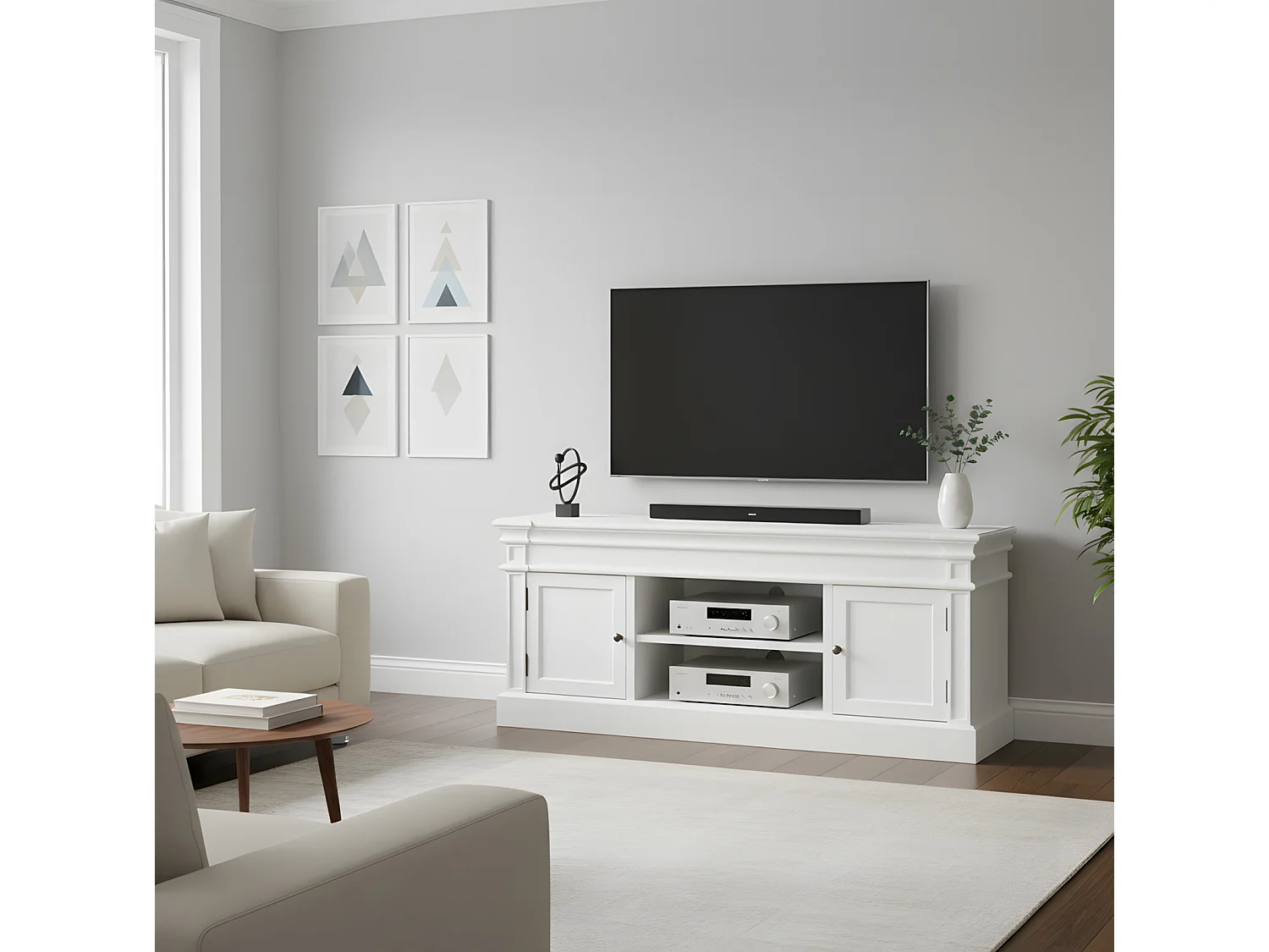Amaretta Meuble TV largeur 137 cm, hauteur 60 cm, vieux blanc, vintage patiné.