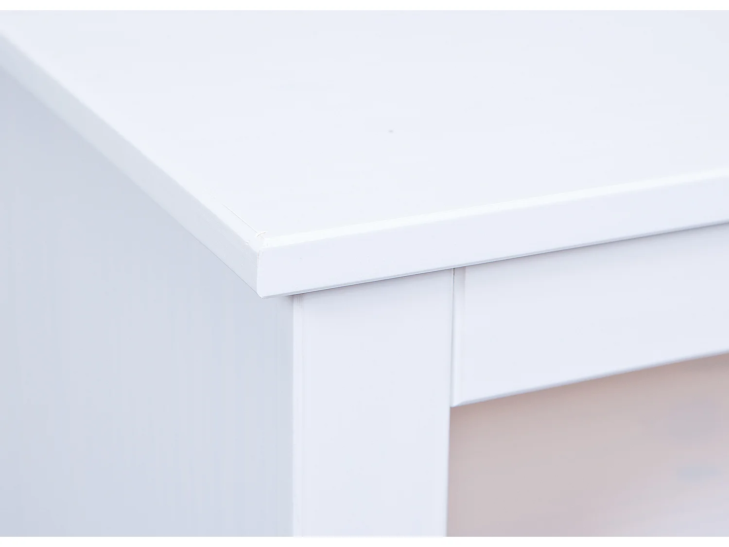 Mobile TV in pallet, 2 cassetti, 1 scomparto, bianco.