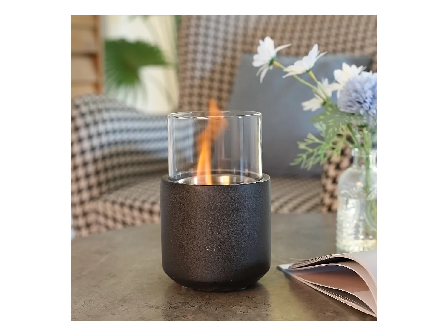 Cheminée portable à poser bioéthanol avec réservoir 0,4 L couverture 18 m² - design vase - dim. 12L x 12l x 19H cm