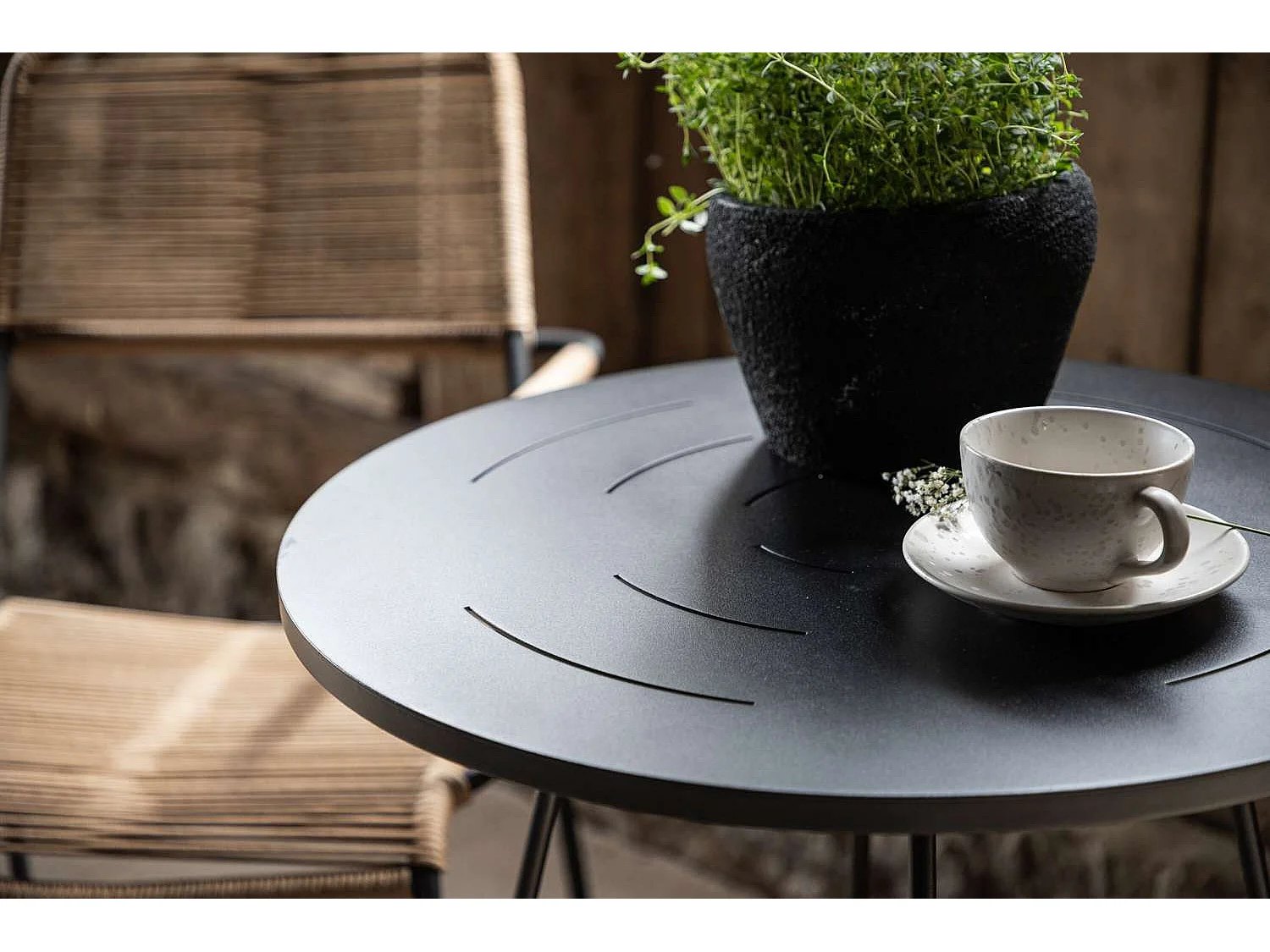 Table de Jardin en Métal "Bacong" 74cm Noir