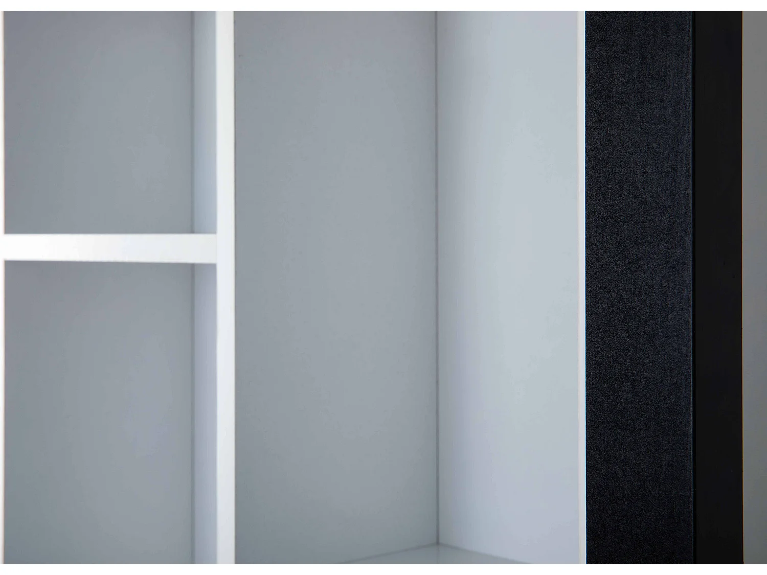 Serry Étagère murale avec 7 compartiments, noir, blanc.