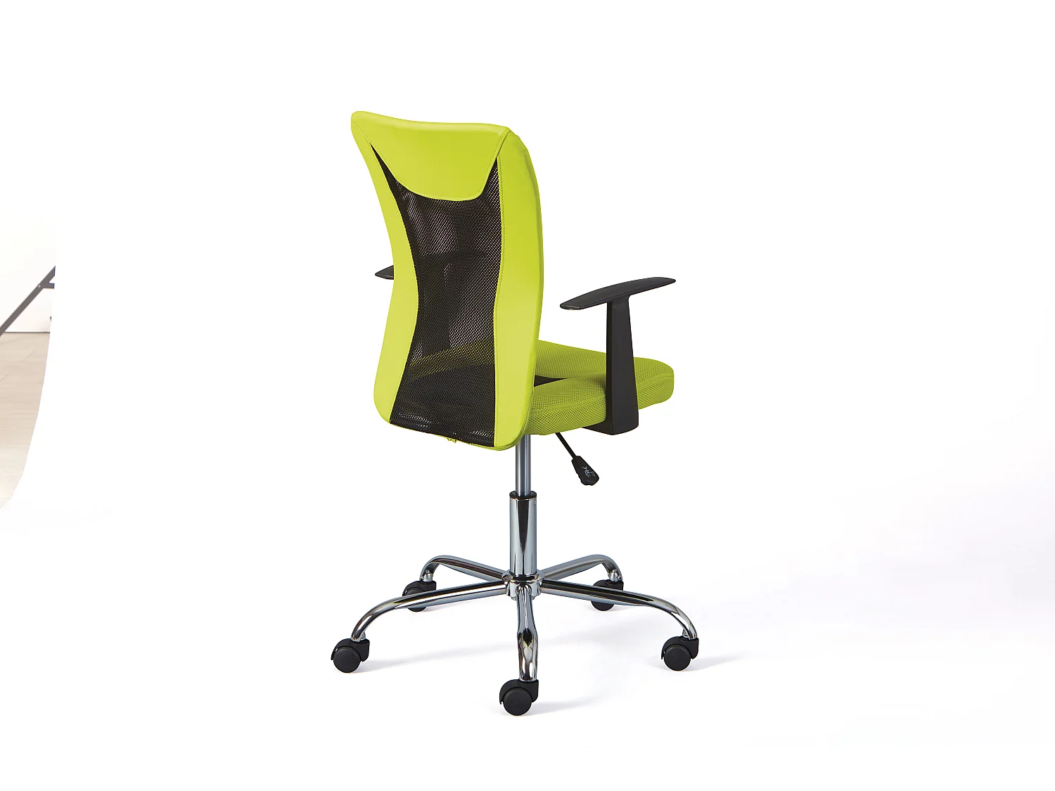 Dons Bürostuhl grün und schwarz.