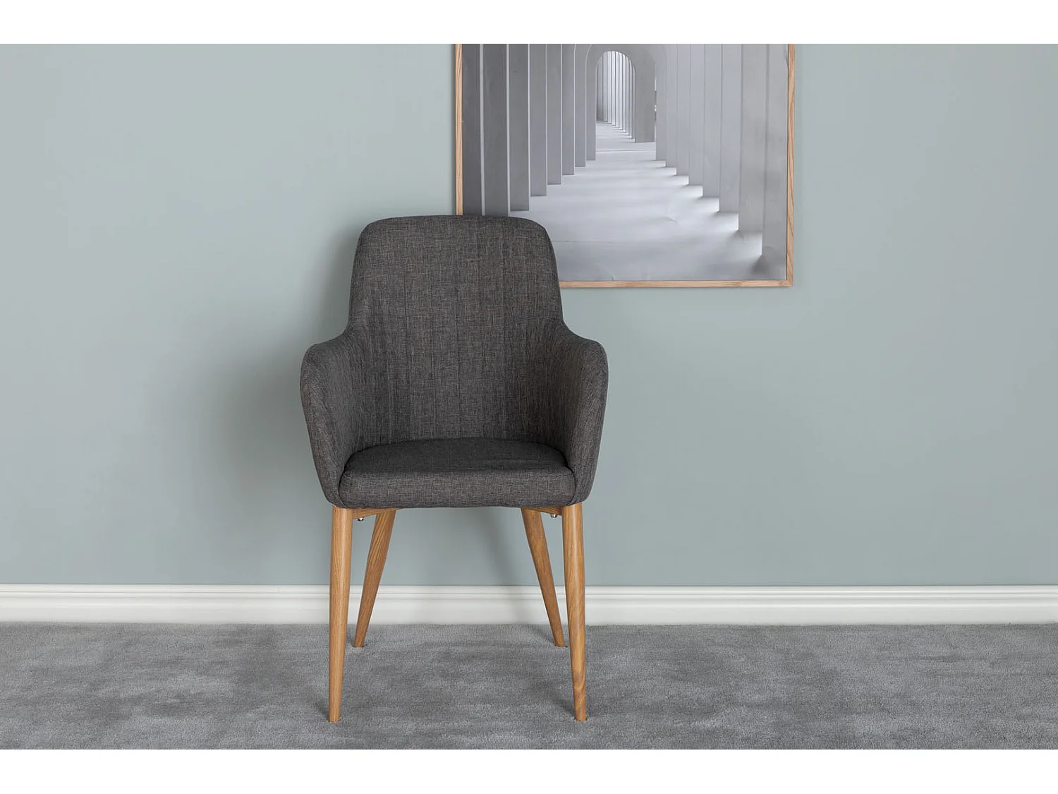 Comfort eetkamerstoel grijs, eik decor.