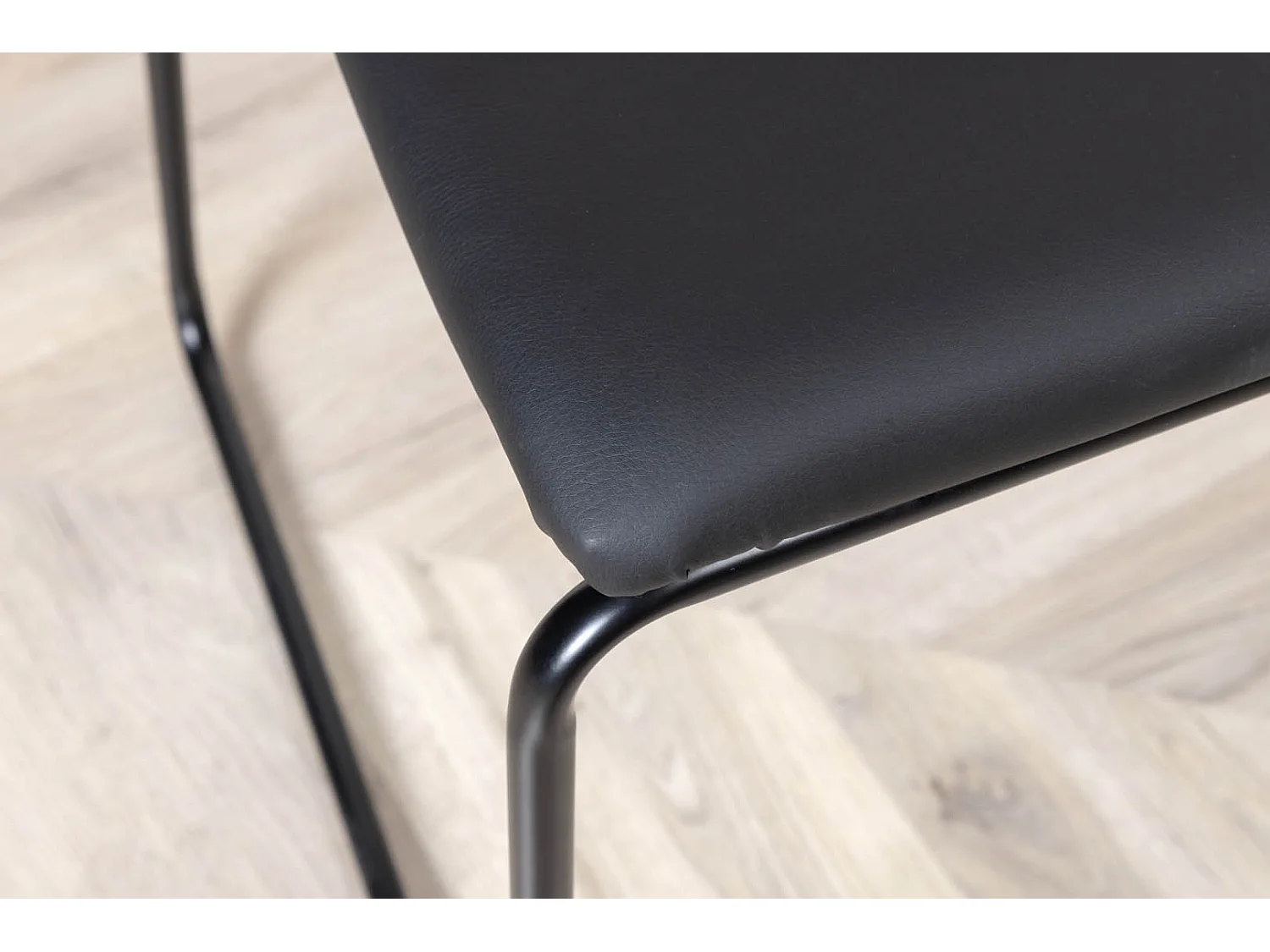 Kenth Esszimmerstuhl PU Kunstleder schwarz.