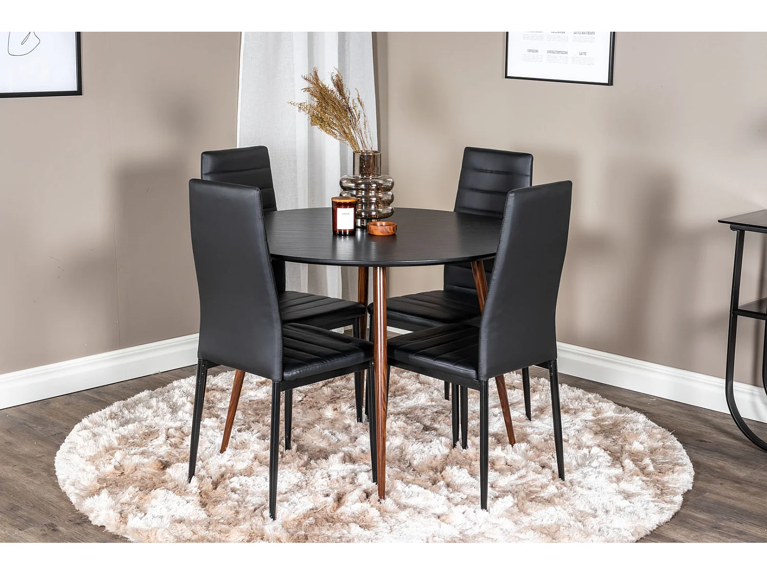 PlazaBLWA100 Essgruppe Esstisch schwarz und 4 Slim High Back Esszimmerstühle PU Kunstleder schwarz.