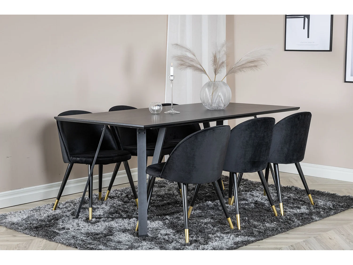 MarinaBLBL ensemble table, table noir et 6 Velvet chaises Velours noir, laiton décor.