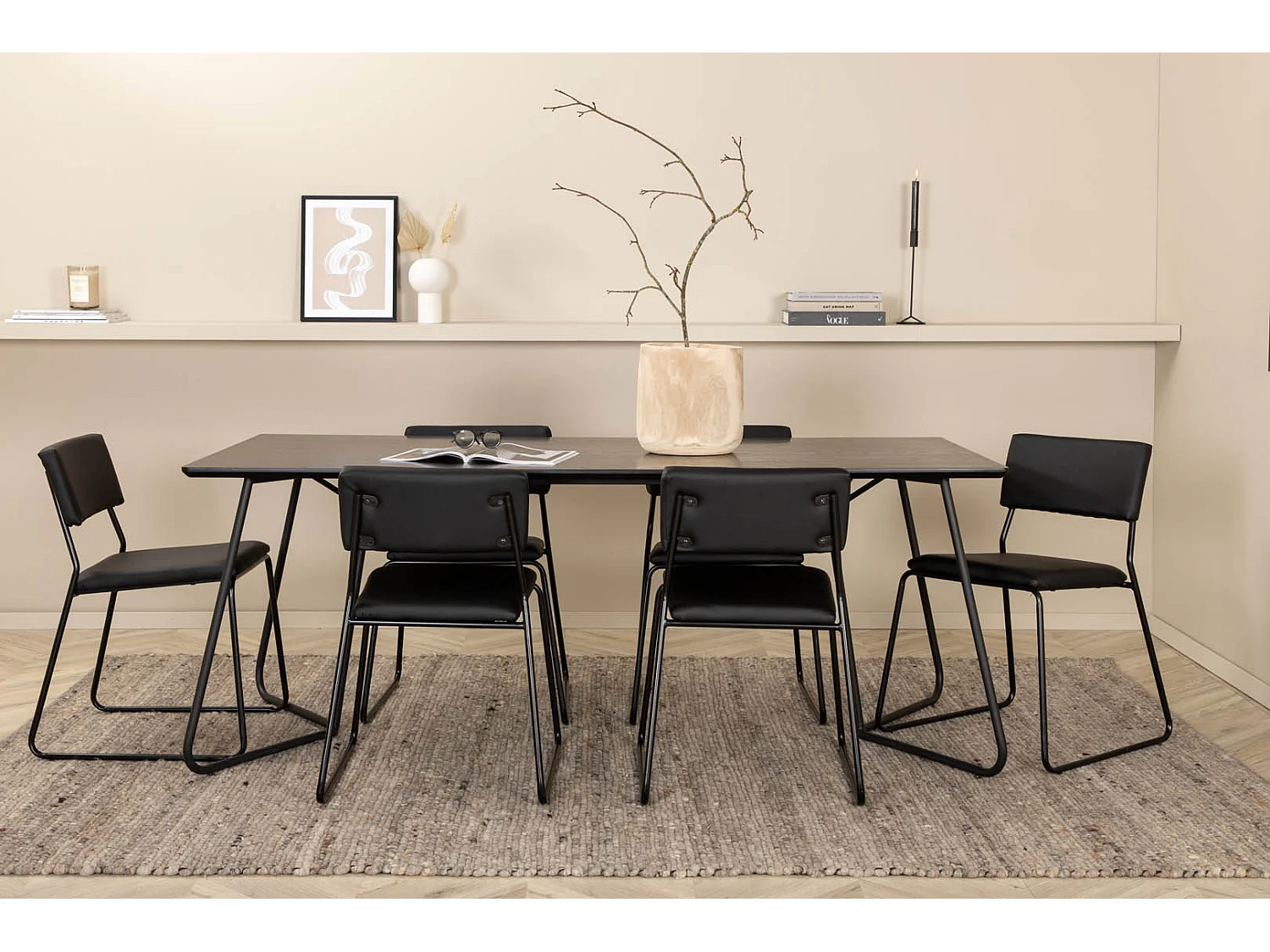 PippiBL Essgruppe Esstisch schwarz und 6 Kenth Esszimmerstühle PU Kunstleder schwarz.