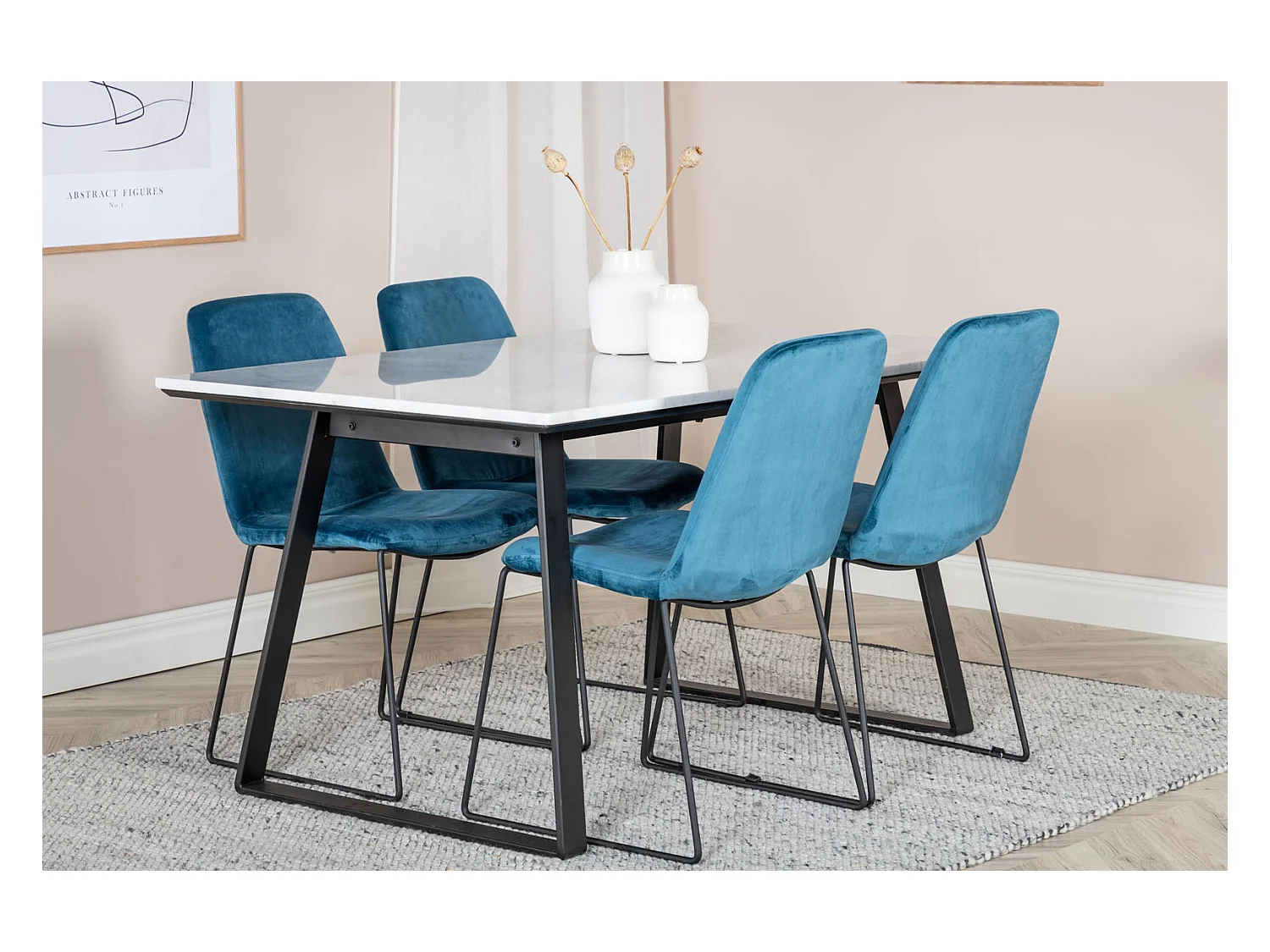 Estelle ensemble table, table marbre blanc et 4 Muce chaises Velours bleu.