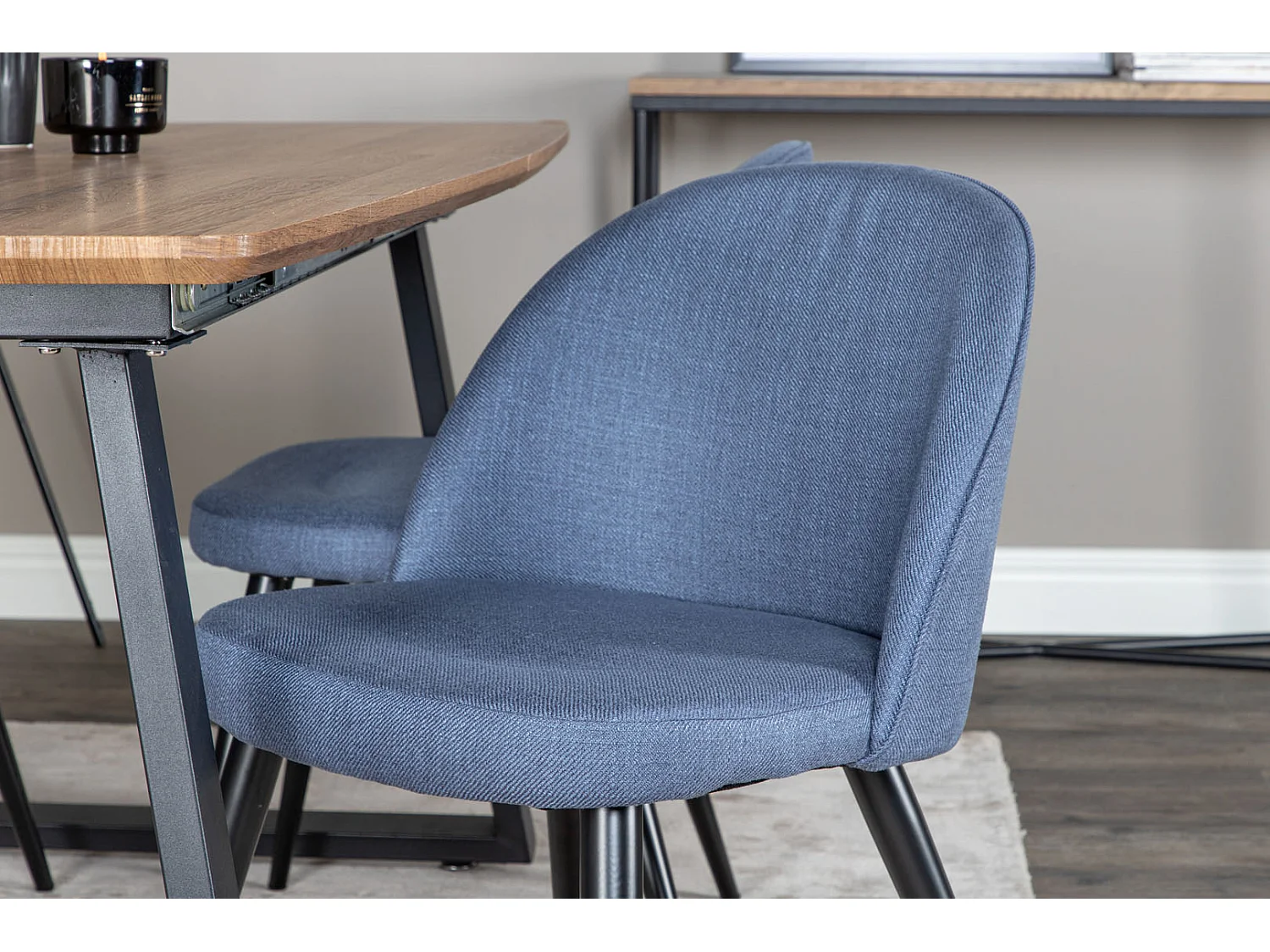 IncaNABL ensemble table, table extensible longueur cm160 / 200 El bois décor et 4 Velvet chaises bleu.