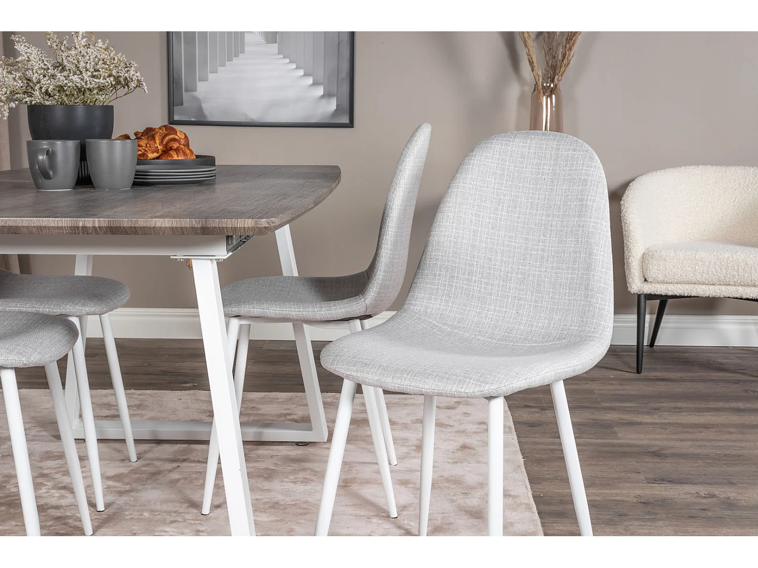 IncaNAWH eethoek eetkamertafel uitschuifbare tafel lengte cm 160 / 200 el hout decor grijs en 4 Polar eetkamerstal lichtgrijs, wit.