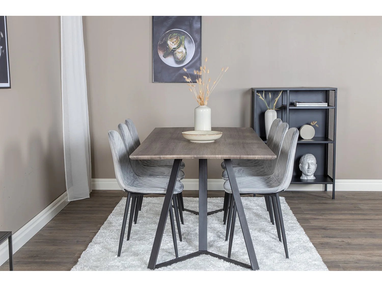 MarinaGRBL eethoek eetkamertafel el hout decor grijs en 6 Polar Diamond eetkamerstal velours grijs.