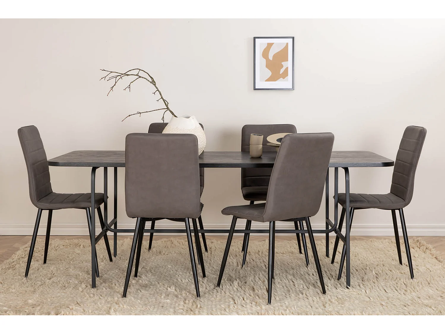 UnoBL eethoek eetkamertafel zwart en 6 Windu Lyx eetkamerstal grijs.