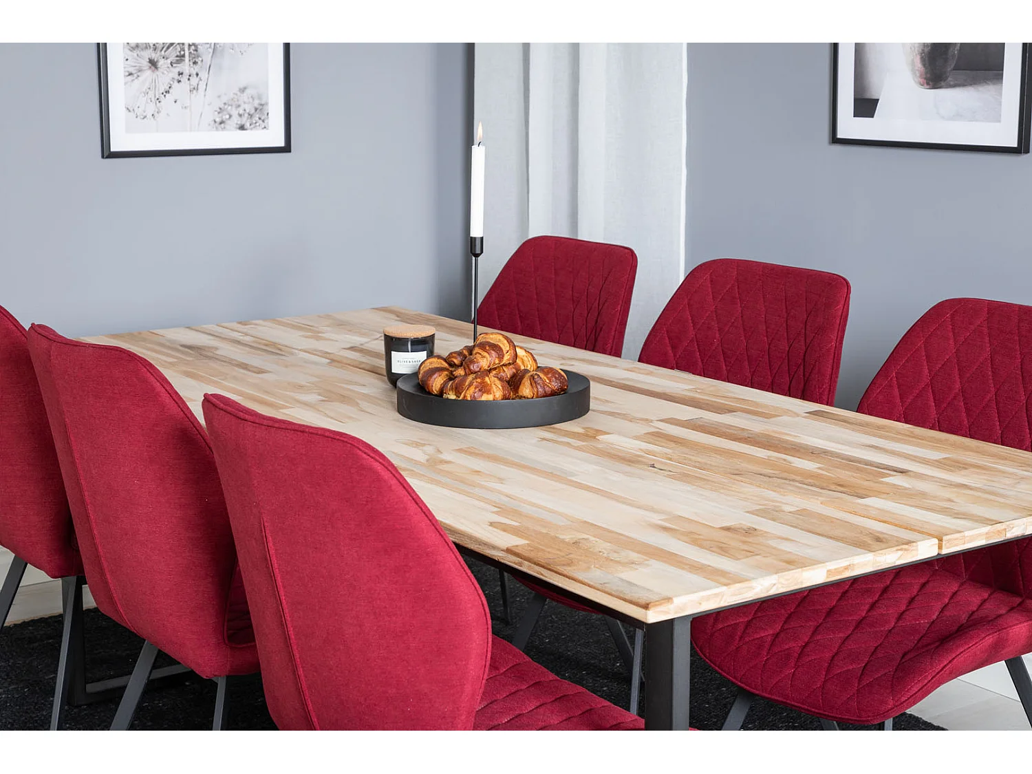 CirebonBL ensemble table, table teck et 6 Gemma chaises rouge.