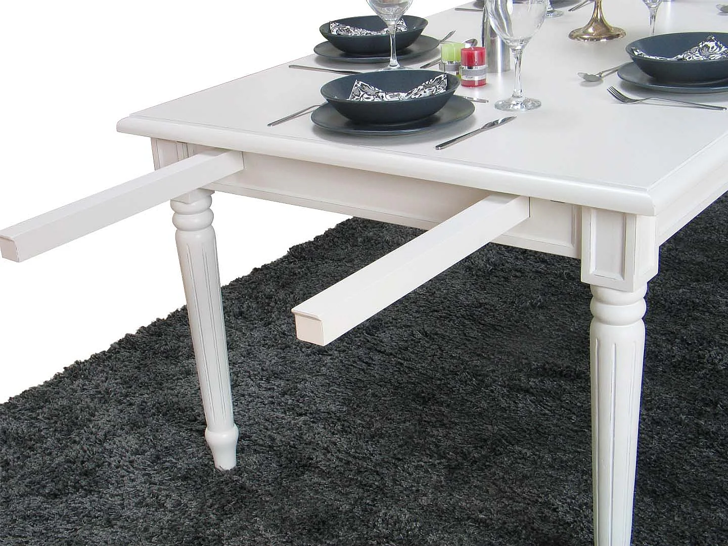 Mozart eethoek 100x180/280 cm incl. 2 verlengbladen antiek wit met 2+6 Rococo stoelen antiek wit/beige.