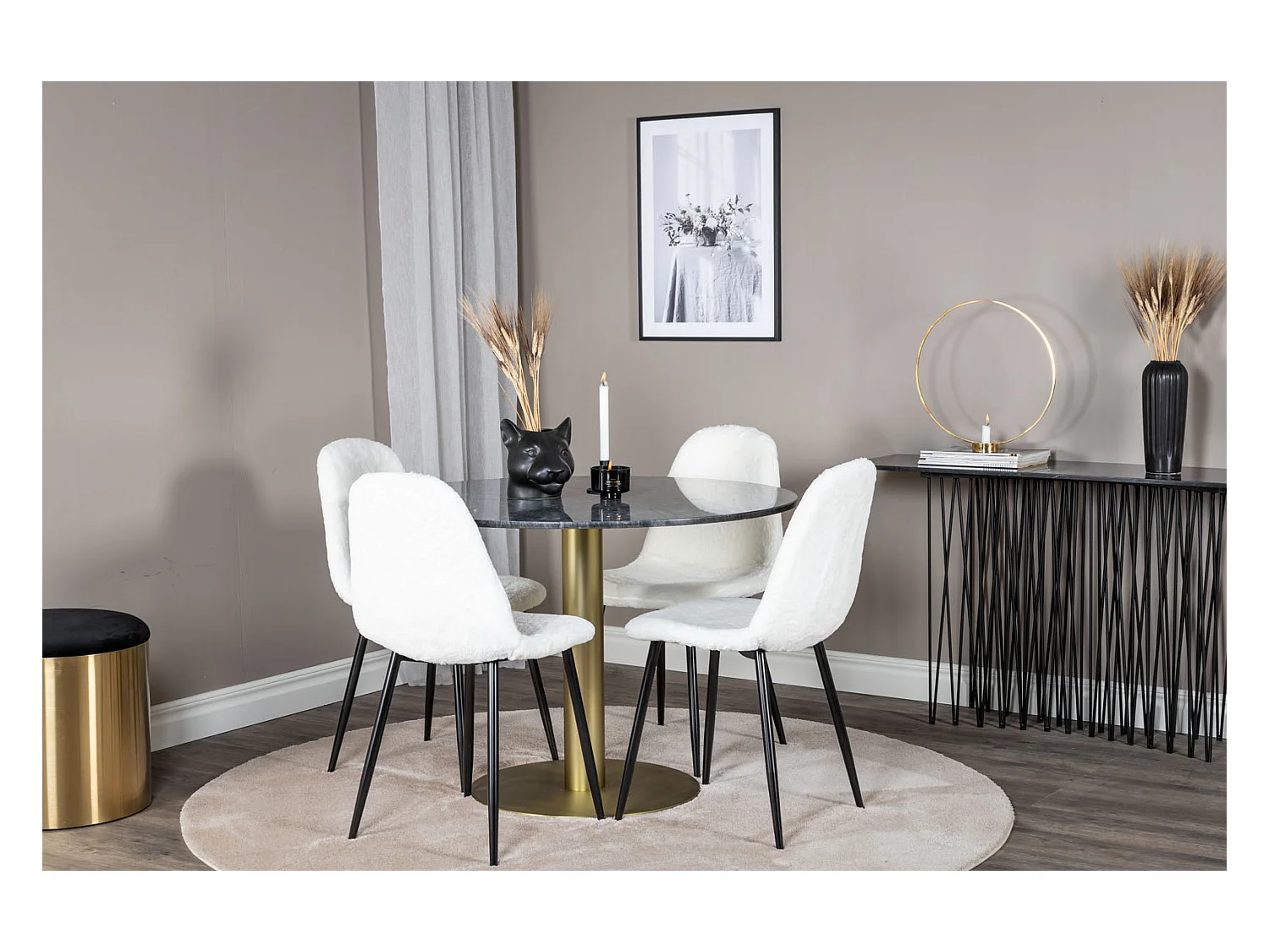 EstelleØ106BLBR eethoek eetkamertafel zwart, marmer en 4 Polar Fluff eetkamerstal Teddy wit.