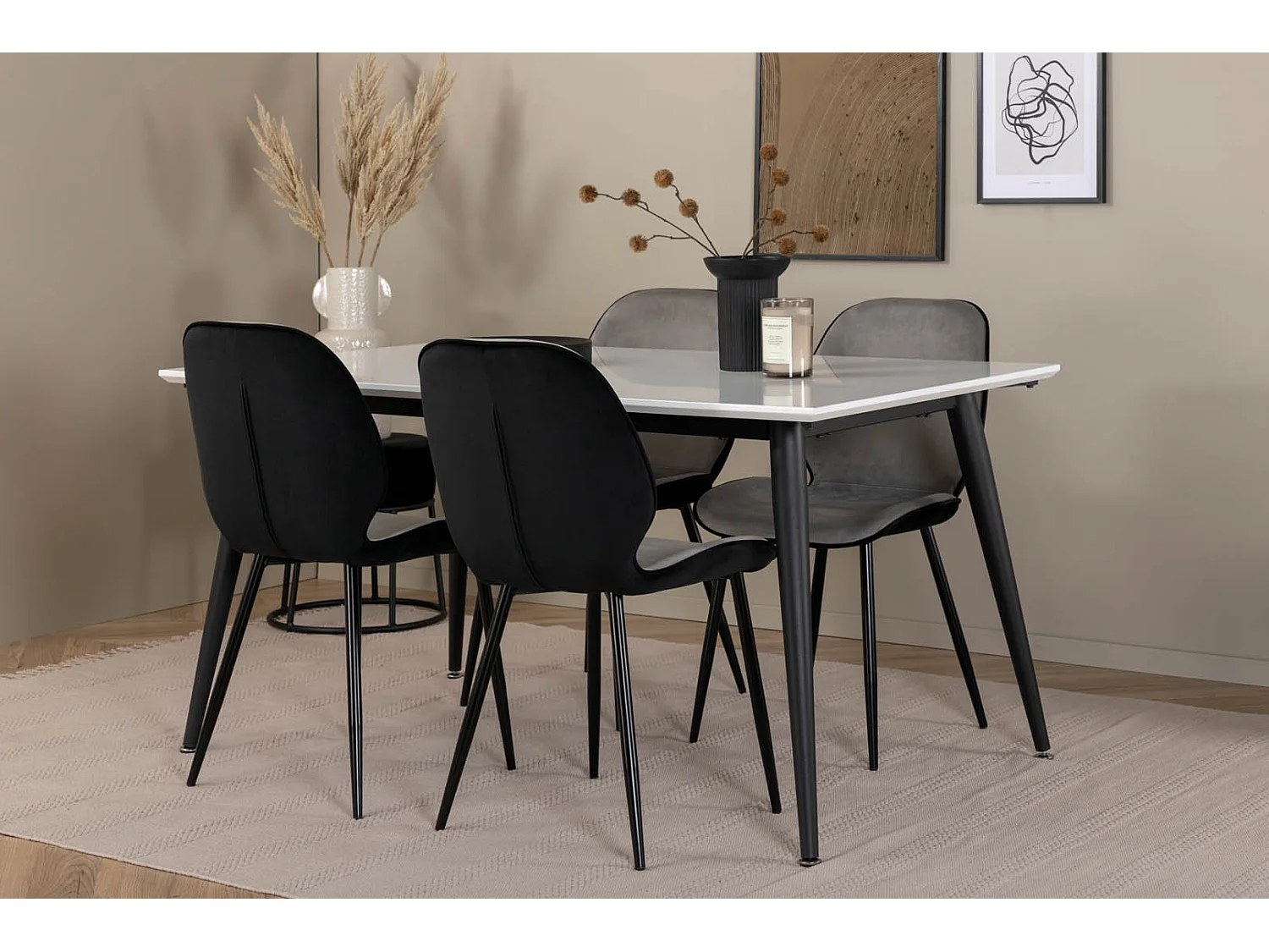 Jimmy150 eethoek eetkamertafel uitschuifbare tafel lengte cm 150 / 240 wit en 4 Emma eetkamerstal velours grijs,zwart.