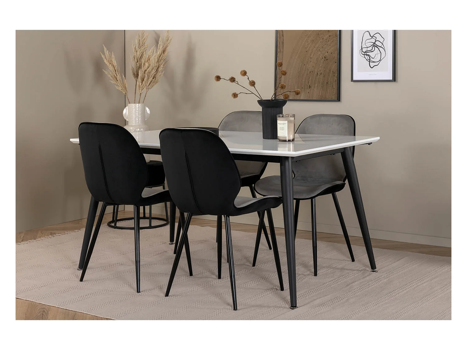 Jimmy150 eethoek eetkamertafel uitschuifbare tafel lengte cm 150 / 240 wit en 4 Emma eetkamerstal velours grijs,zwart.