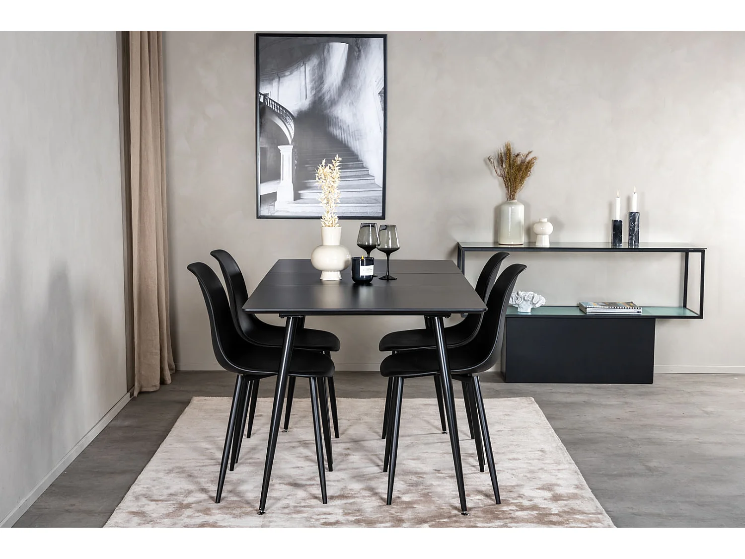 SilarBLExt ensemble table, table extensible longueur cm120 / 160 noir et 4 Polar chaises noir.