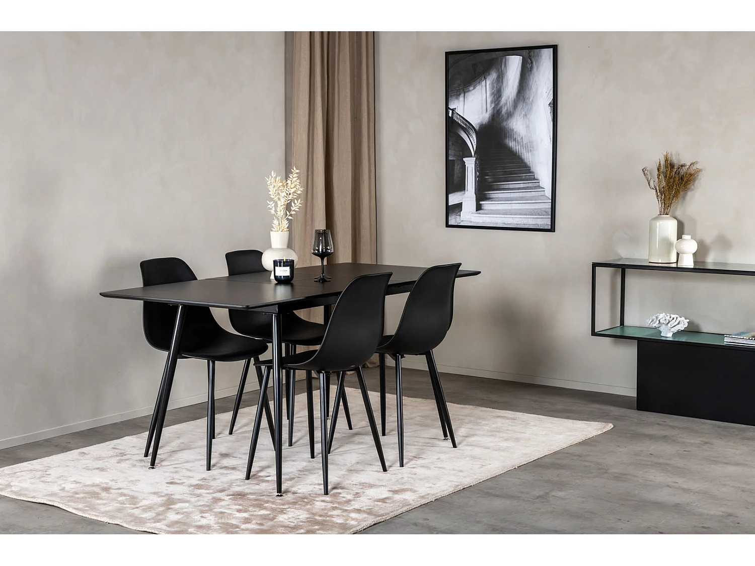 SilarBLExt ensemble table, table extensible longueur cm120 / 160 noir et 4 Polar chaises noir.