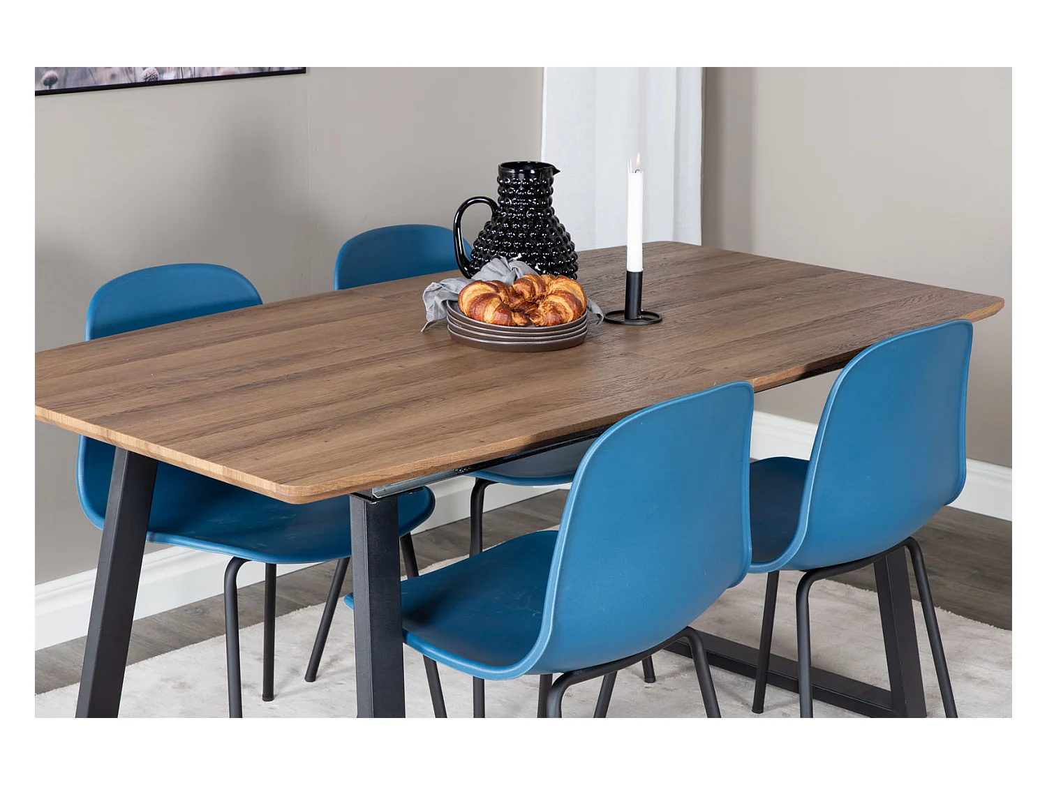 IncaNABL ensemble table, table extensible longueur cm160 / 200 El bois décor et 4 Arctic chaises bleu, noir.