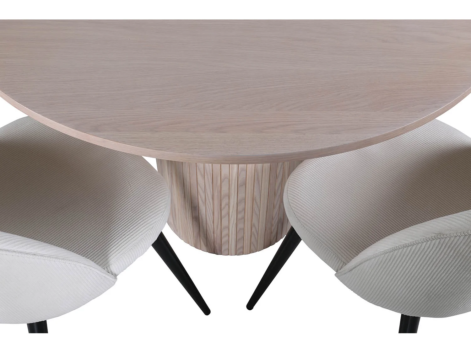 BiancaROWW ensemble table, table chêne plaqué blanc washed et 4 Velvet chaises Velours côtelé beige, noir.