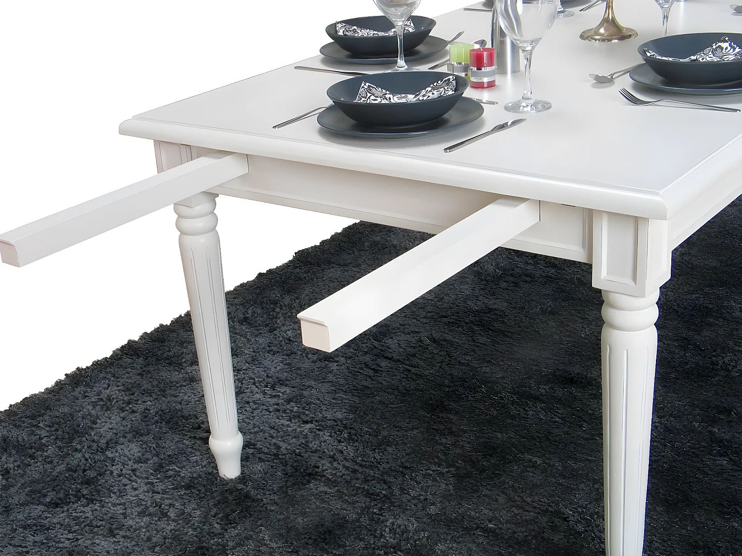 Amaretta Essgruppe 100x180/280 einschl. 2 Zusatzplatten antik weiß mit Rokoko Stühlen antik weiß/beige.