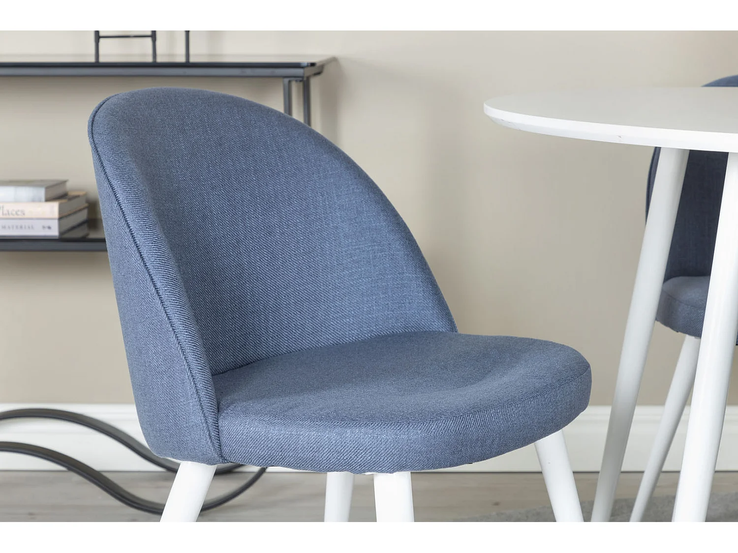 PlazaWHWH100 ensemble table, table blanc et 4 Velvet chaises bleu.