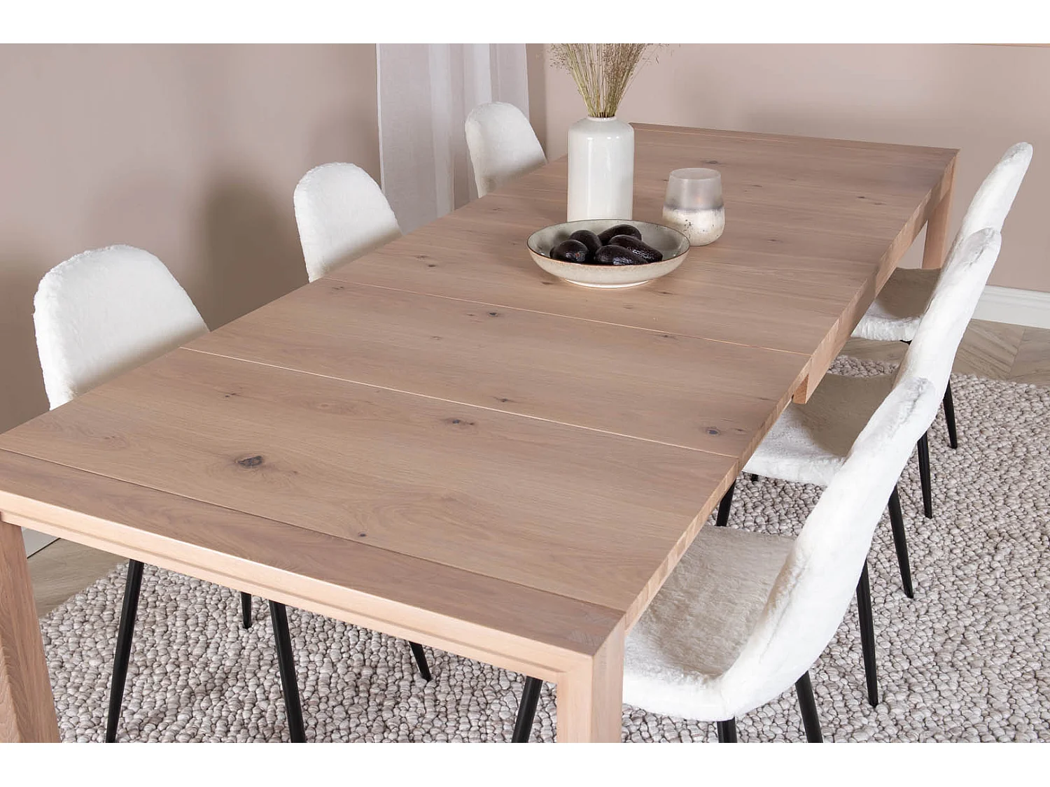 SliderWW eethoek eetkamertafel uitschuifbare tafel lengte cm 170 / 250 eik wit washeded en 6 Polar Fluff eetkamerstal Teddy wit.