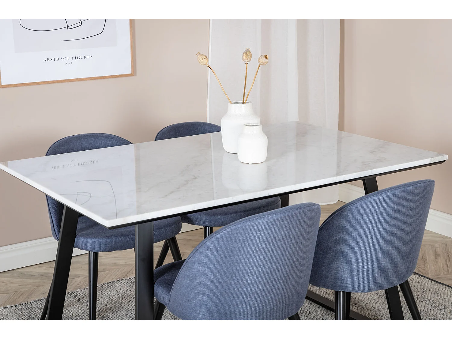 Estelle ensemble table, table marbre blanc et 4 Velvet chaises bleu.