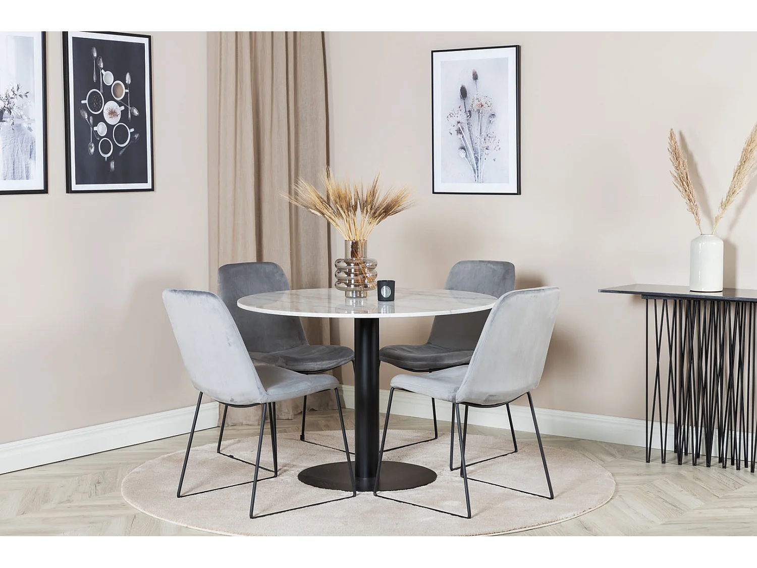 EstelleØ106WHBL eethoek eetkamertafel wit, marmer en 4 Muce eetkamerstal velours grijs.