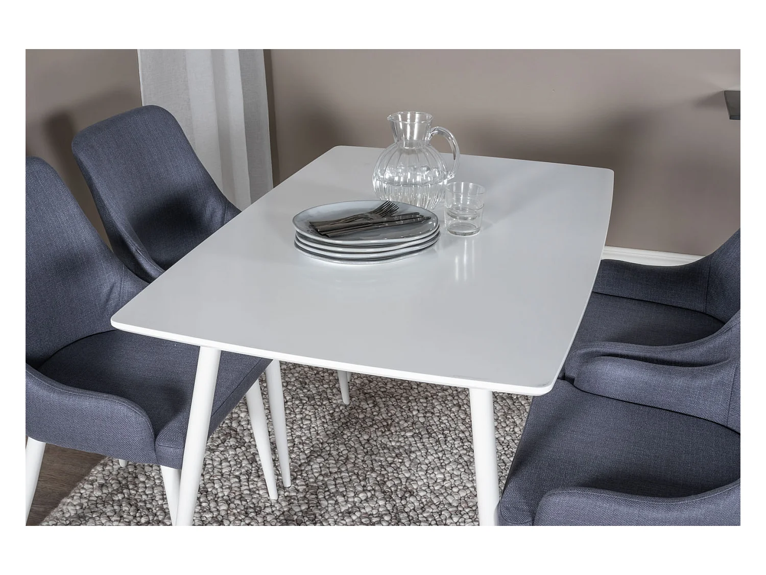 Polar120X80WHWH eethoek eetkamertafel wit en 4 Plaza eetkamerstal blauw, wit.