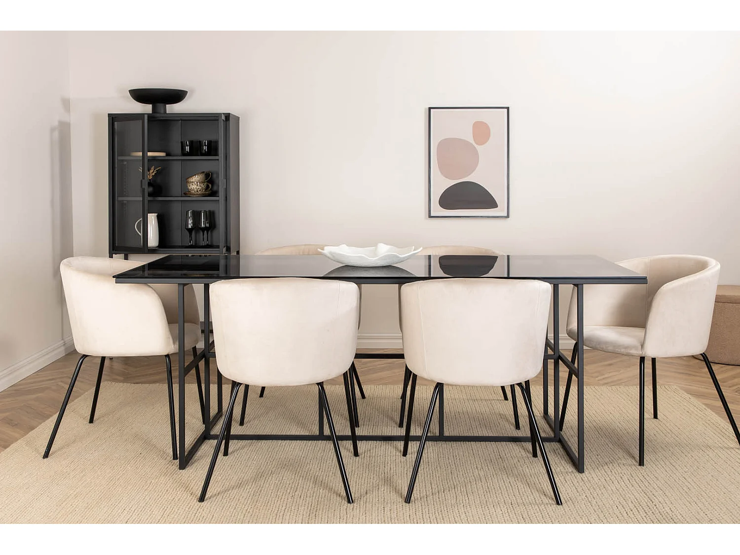 Leif ensemble table, table enfumé verre et 6 Berit chaises Velours beige.