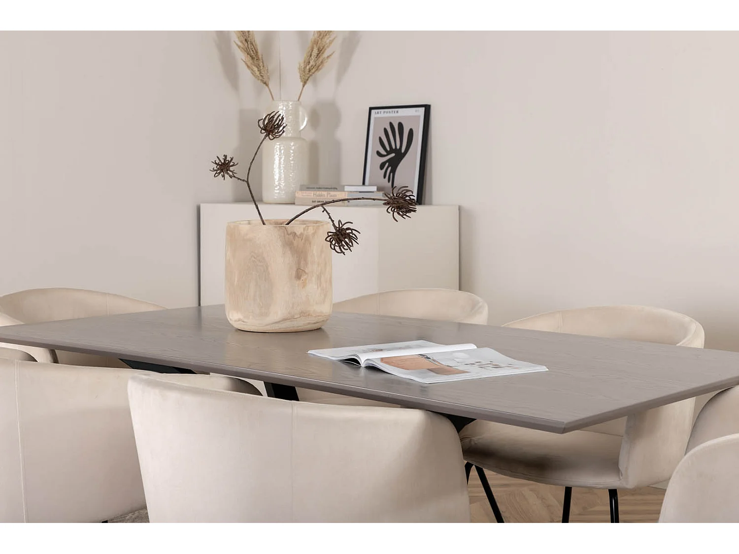 PiazzaGRBL ensemble table, table gris et 6 Berit chaises Velours beige.