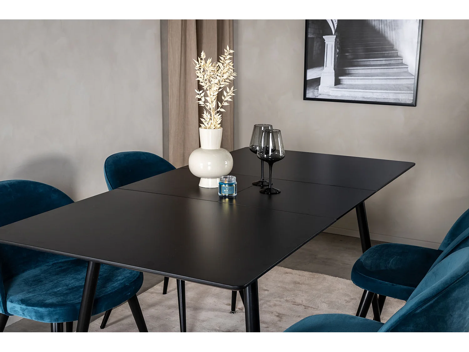 SilarBLExt ensemble table, table extensible longueur cm120 / 160 noir et 4 Velvet chaises Velours bleu, noir.