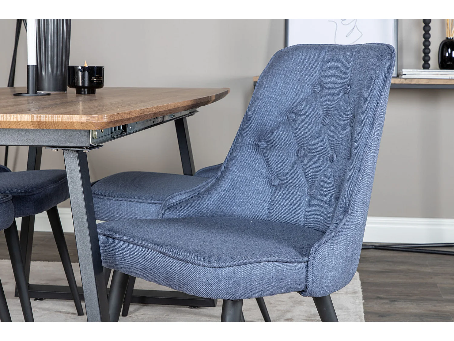 IncaNABL ensemble table, table extensible longueur cm160 / 200 El bois décor et 4 Velvet Deluxe chaises bleu, noir.