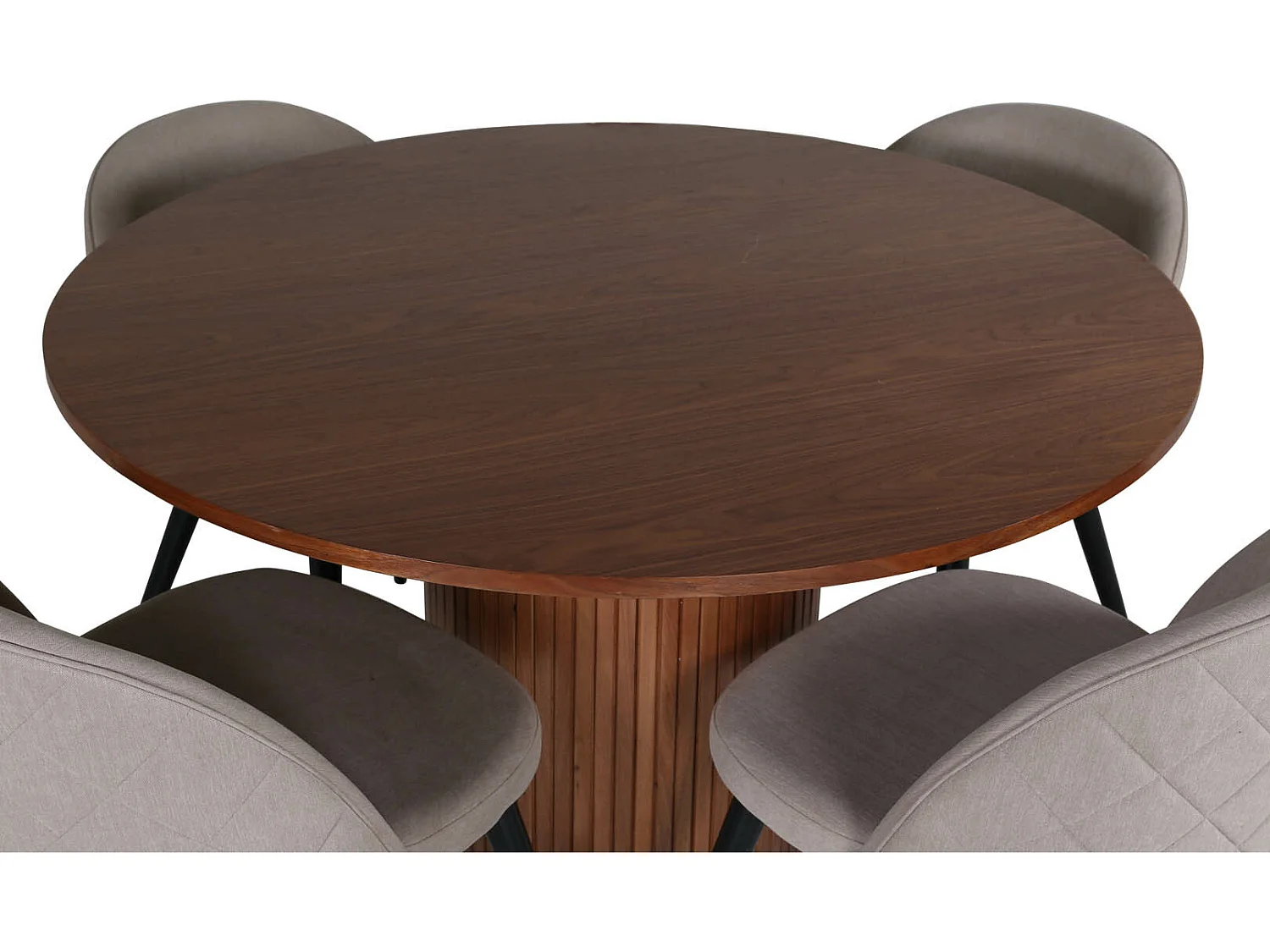 BiancaROWA ensemble table, table chêne plaqué et 4 Velvet Stitches chaises beige.