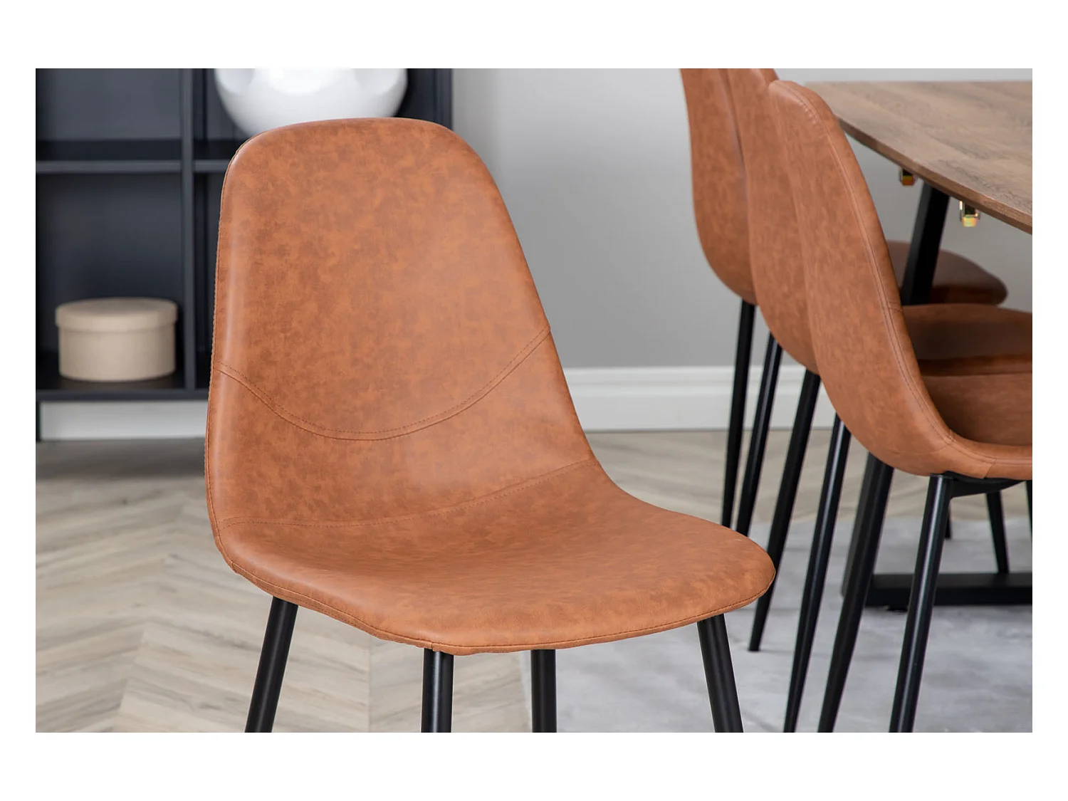 IncaNABL ensemble table, table extensible longueur cm160 / 200 El bois décor et 8 Polar chaises Similicuir PU marron.