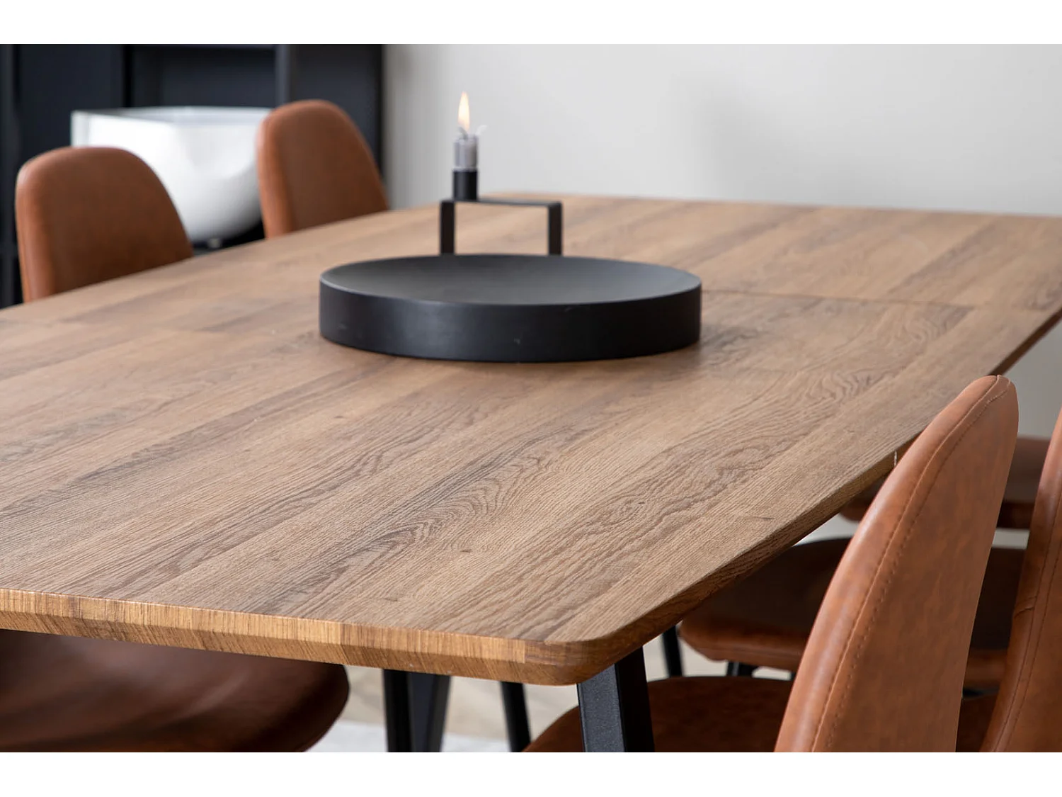 IncaNABL Essgruppe Esstisch Ausziehbarer Tisch Länge cm 160 / 200 El Holz dekor und 8 Polar Esszimmerstühle PU Kunstleder braun.